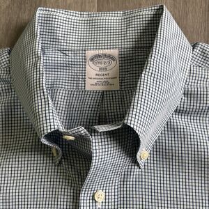 Brooks Brothers Regent Shirt Men's Size 17.5-2/3 Blue Green Small Check Non Iron